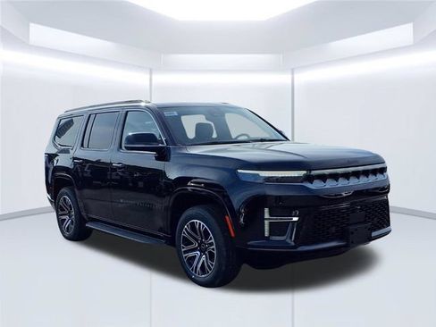 New 2026 Jeep Grand Wagoneer 4WD w/ Premium Group I image 22