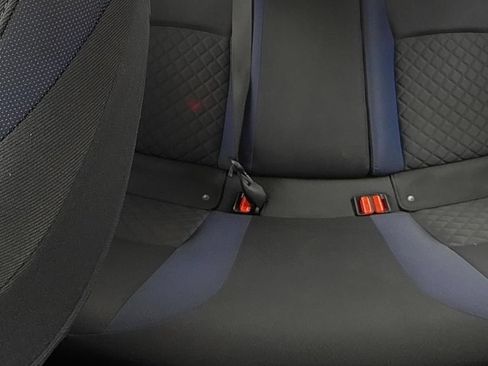 Used 2021 Toyota C-HR XLE FWD image 13
