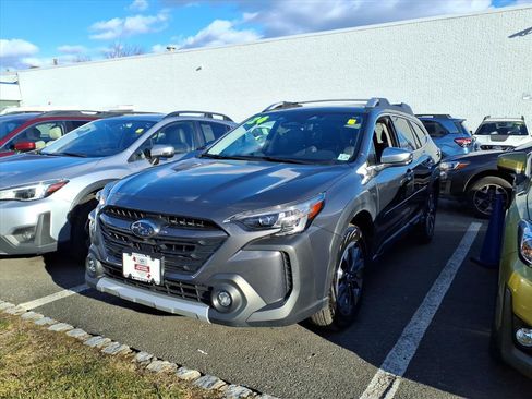 Certified 2024 Subaru Outback Touring XT image 3