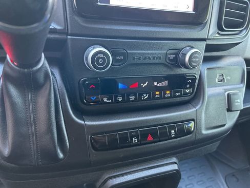 Used 2025 RAM ProMaster 2500 w/ Convenience Group FWD image 45