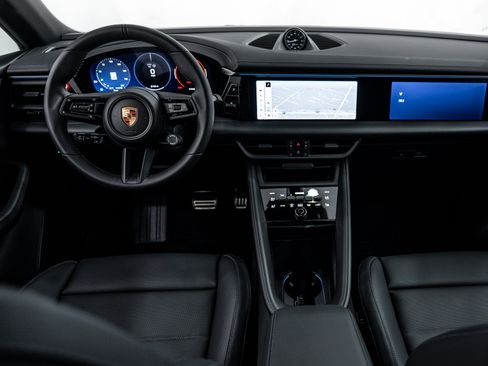 New 2025 Porsche Macan 4S Electric image 13