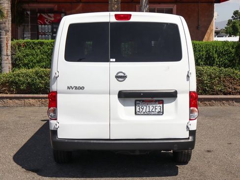Used 2021 Nissan NV200 S w/ Back Door Glass Package image 7