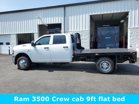 New 2024 RAM 3500 Tradesman w/ Chrome Appearance Group image 7