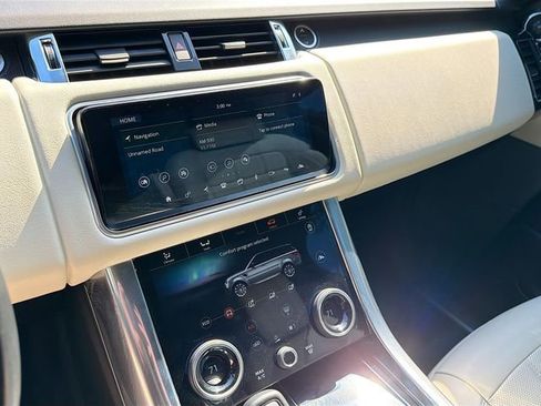 Used 2021 Land Rover Range Rover Sport HSE Silver Edition image 28