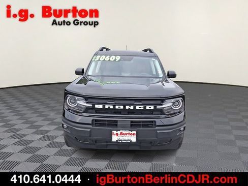 Used 2024 Ford Bronco Sport Outer Banks w/ Tech Package AWD/4WD image 2