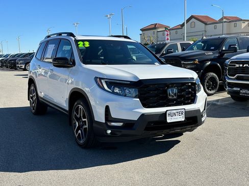 Used 2023 Honda Passport Elite image 9
