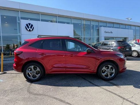 Used 2024 Ford Escape ST-Line AWD/4WD image 7