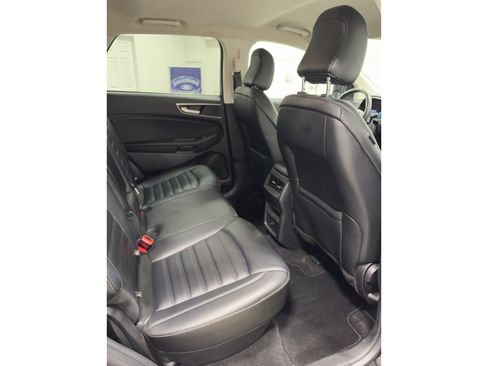 Certified 2024 Ford Edge SEL image 27