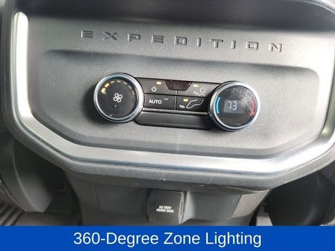 Used 2025 Ford Expedition Max Active image 16