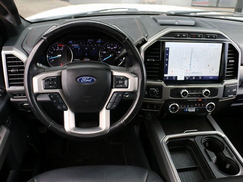 Used 2022 Ford F250 Platinum w/ Tremor Off-Road Package image 28