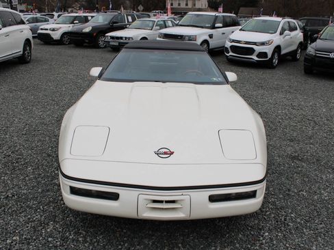 Used 1989 Chevrolet Corvette Convertible image 12