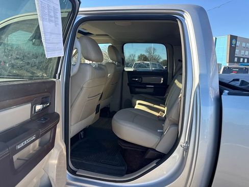 Used 2016 RAM 3500 Laramie image 13