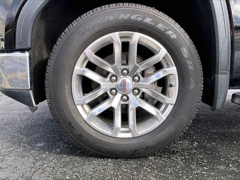 Used 2019 GMC Sierra 1500 SLT w/ SLT Premium Plus Package image 9