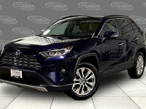 Used 2019 Toyota RAV4 Limited w/ Cold Weather Package image 3