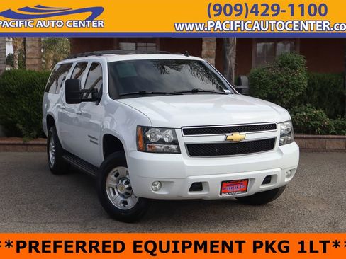 Used 2013 Chevrolet Suburban 2500 LT AWD/4WD image 1