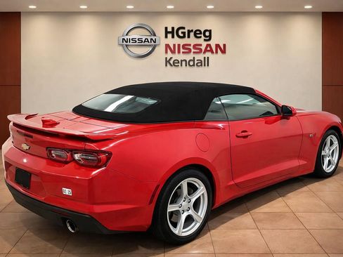 Used 2020 Chevrolet Camaro LT RWD image 2