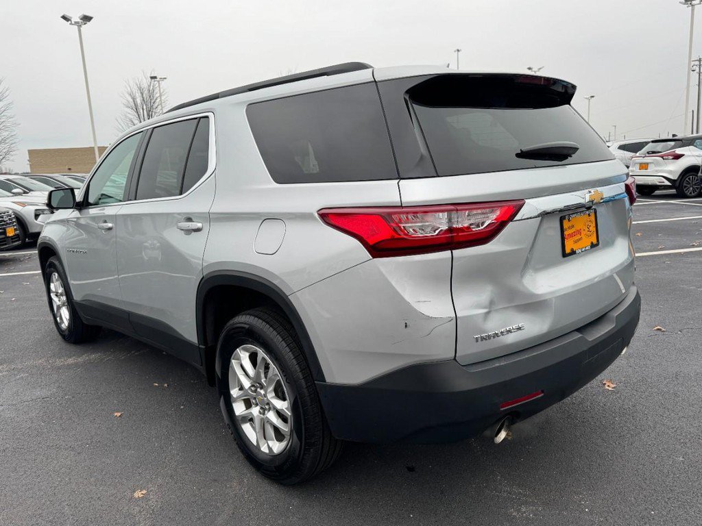 Used 2019 Chevrolet Traverse LT FWD image 5