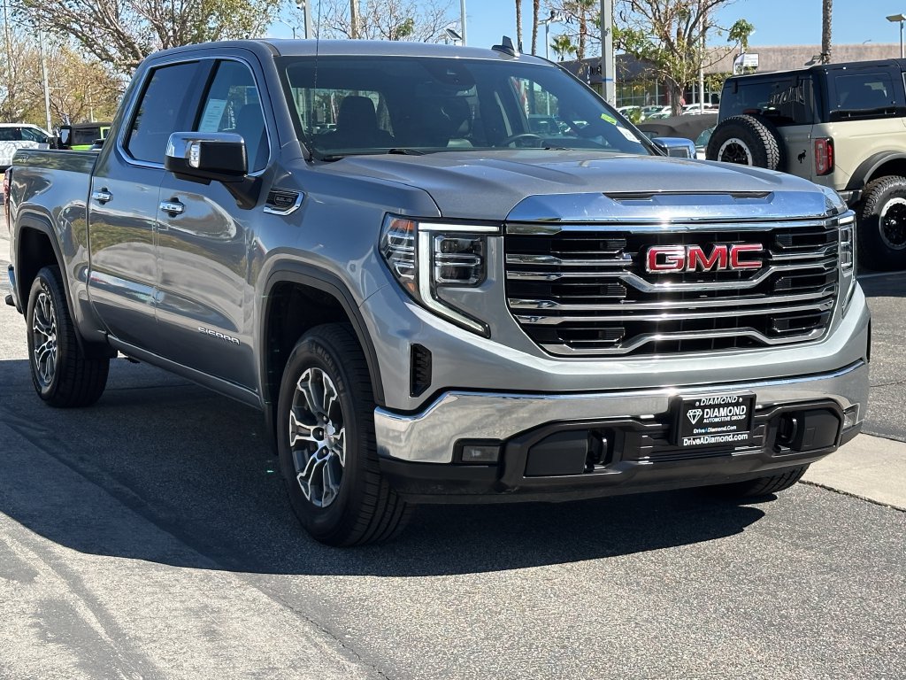Used 2025 GMC Sierra 1500 SLT AWD/4WD image 10