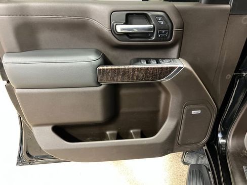 Used 2022 GMC Sierra 2500 Denali AWD/4WD image 10