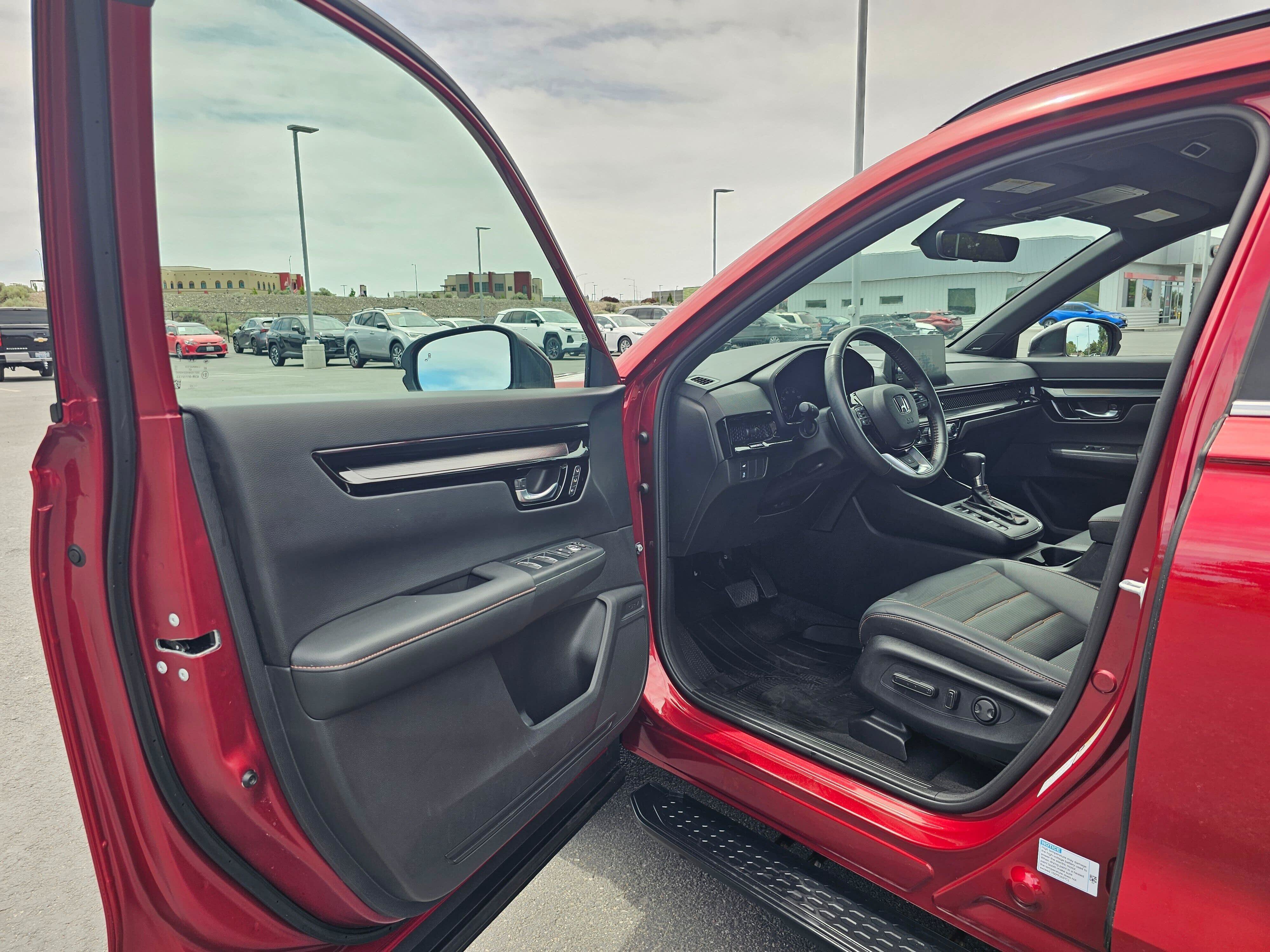 Used 2023 Honda CR-V Sport Touring image 18