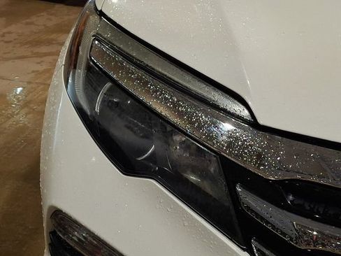 Used 2017 Honda Pilot Elite image 26