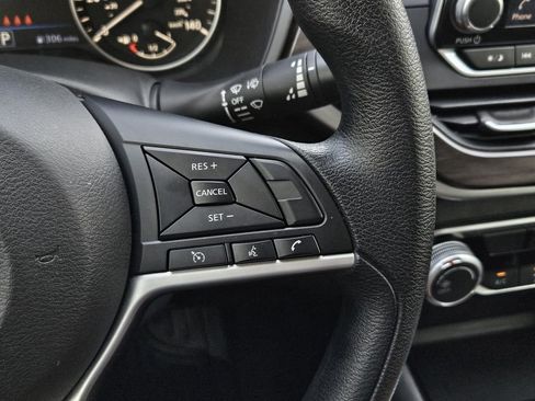 Certified 2024 Nissan Altima 2.5 SV image 27