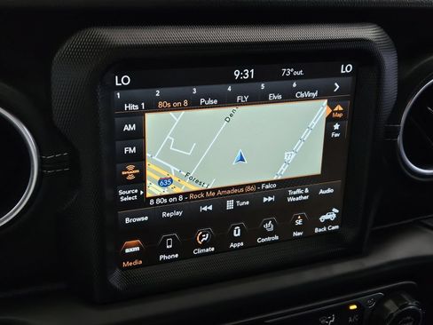 Used 2023 Jeep Wrangler Unlimited Sahara w/ Cold Weather Group AWD/4WD image 12