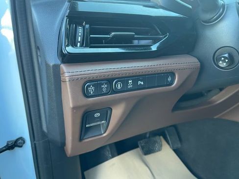 Used 2023 Acura MDX SH-AWD w/ Advance Package image 22