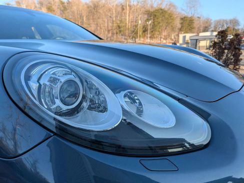 Used 2014 Porsche Panamera 4 image 7