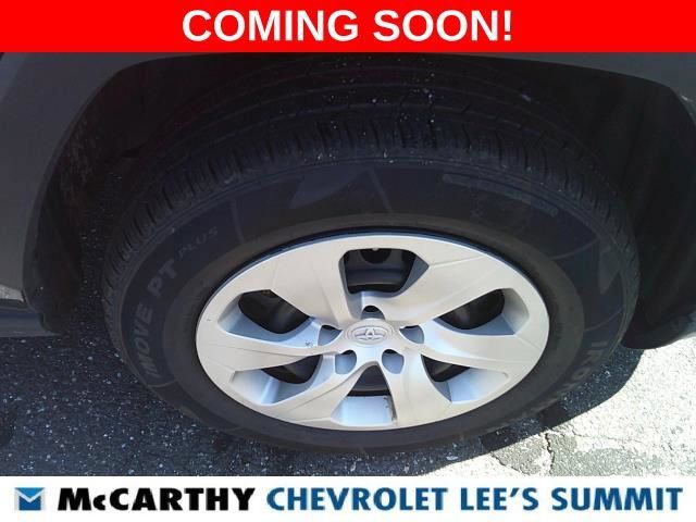 Used 2025 Toyota RAV4 LE FWD image 5