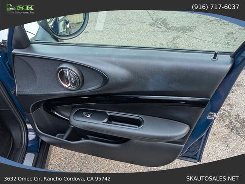 Used 2016 MINI Cooper Clubman FWD image 31