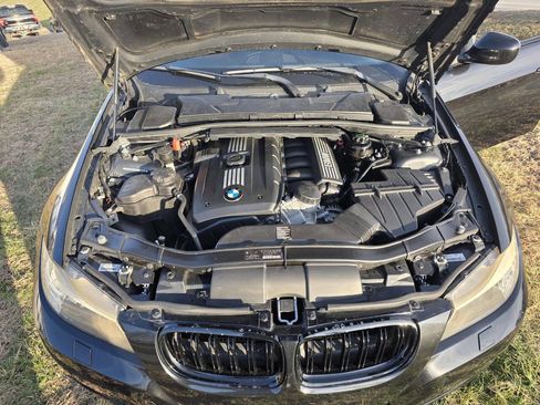 Used 2011 BMW 328i xDrive 328i xDrive AWD 4dr Sedan image 21