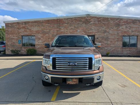 Used 2011 Ford F150 XLT w/ XLT Chrome Pkg AWD/4WD image 2