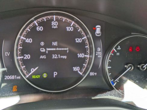 Used 2025 MAZDA CX-50 AWD 2.5 Hybrid w/ Premium Pkg image 16
