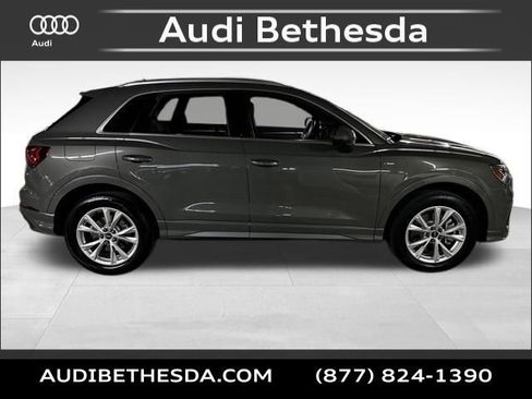 Certified 2025 Audi Q3 2.0T Premium Plus w/ Premium Plus Package image 8