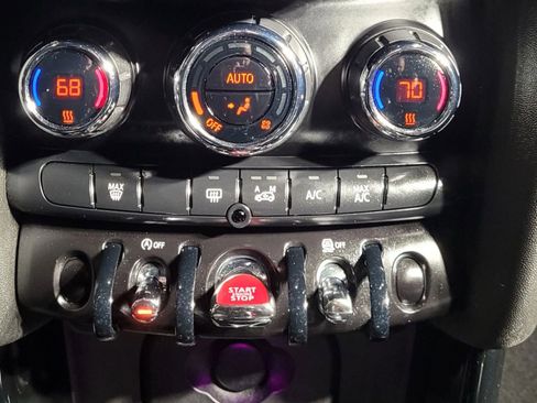 Used 2015 MINI Cooper S image 35