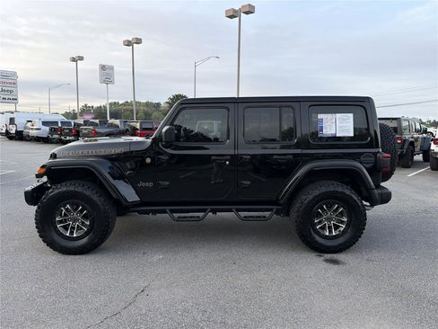 Used 2024 Jeep Wrangler Unlimited Rubicon 392 image 7