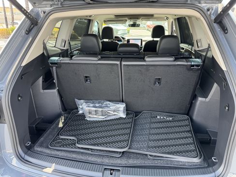 Used 2026 Volkswagen Atlas SE FWD image 36