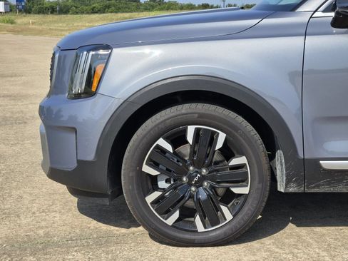 Used 2024 Kia Telluride SX Prestige AWD/4WD image 13