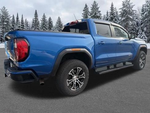 Used 2024 GMC Canyon AT4 w/ AT4 Premium Package image 7