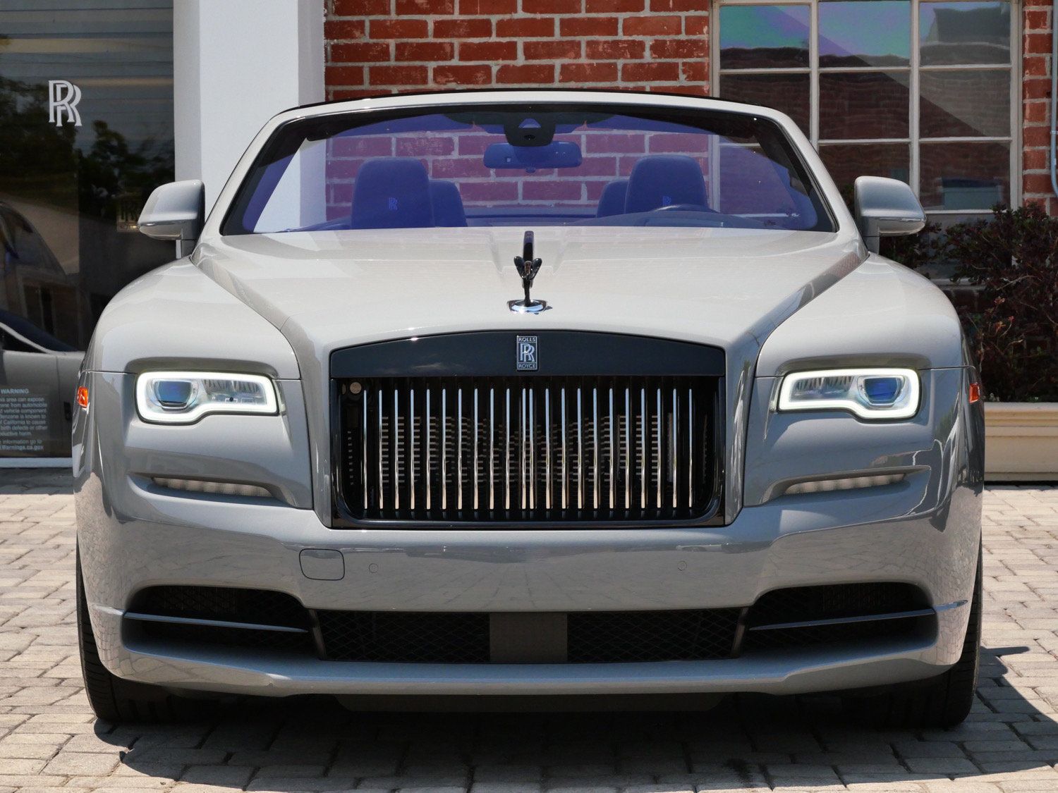 Used 2018 Rolls-Royce Dawn RWD image 5