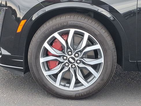 Certified 2024 Cadillac XT6 Sport image 8