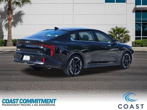 Used 2025 Kia K4 GT-Line w/ GT-Line Premium Package FWD image 6