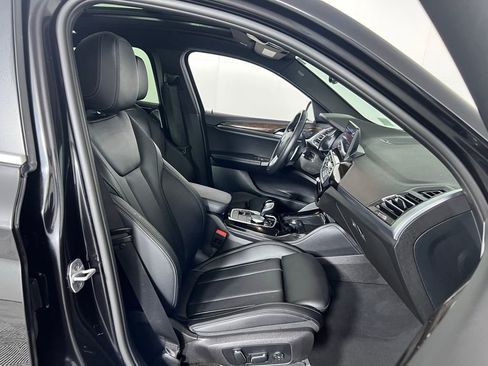 Used 2024 BMW X4 xDrive30i image 31