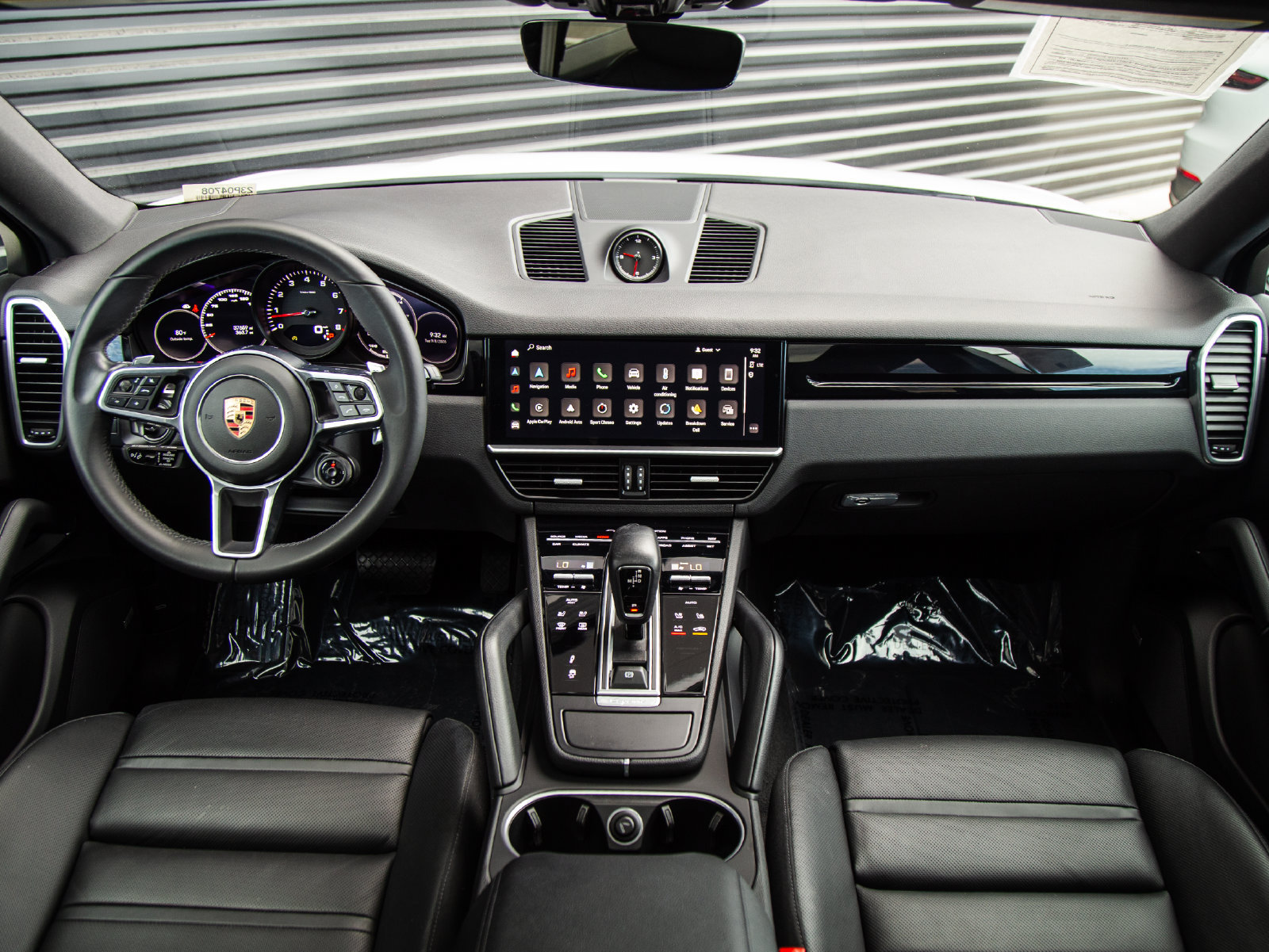 Certified 2023 Porsche Cayenne Platinum Edition AWD/4WD image 21