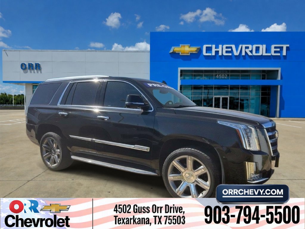 Used 2018 Cadillac Escalade Luxury AWD/4WD image 1