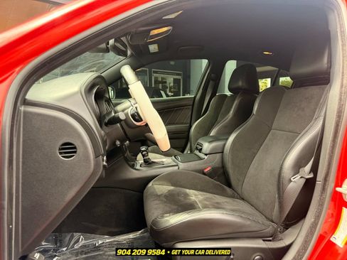 Used 2023 Dodge Charger R/T w/ Plus Group RWD image 25