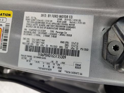 Used 2016 Ford Fusion SE w/ Equipment Group 202A FWD image 33