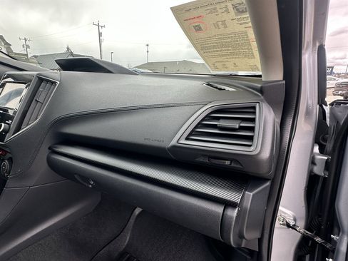 Used 2018 Subaru Crosstrek 2.0i Premium AWD/4WD image 39