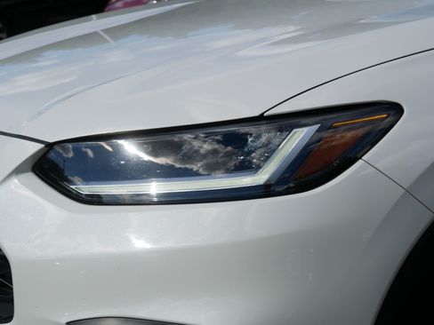 Used 2025 Honda HR-V LX image 16